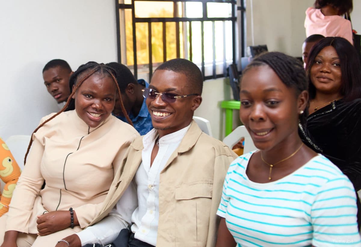 4th Year Anniversary - Photo 10