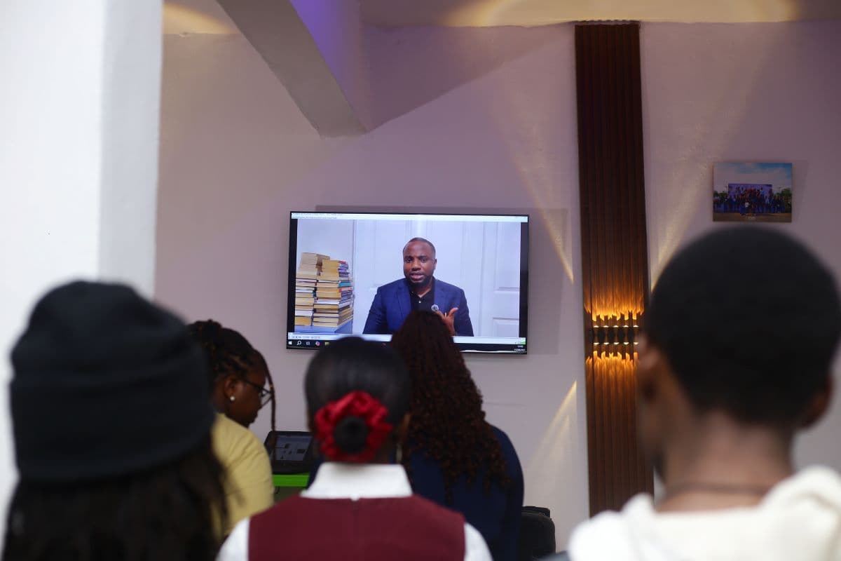 Creative Writers and Readers Bootcamp Day 1 - Photo 5