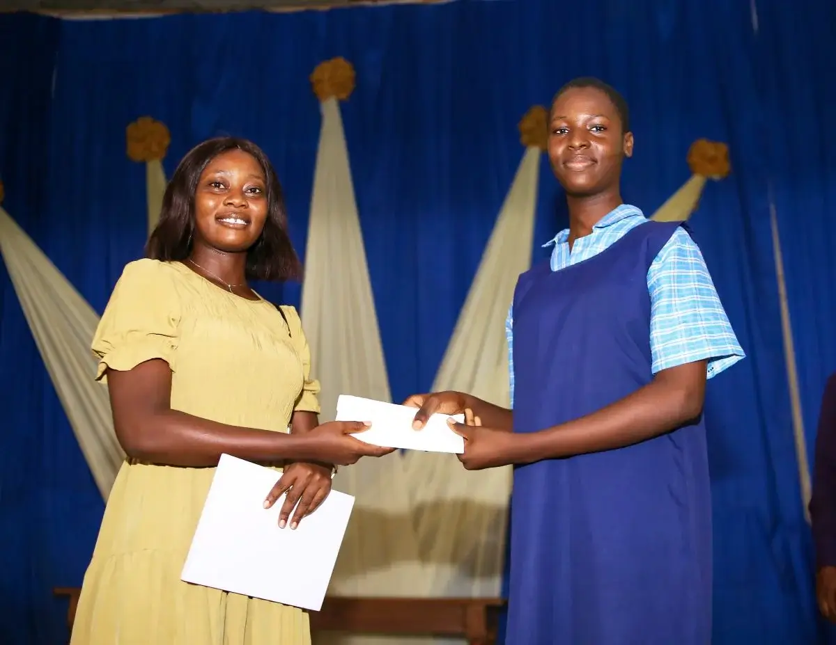Awards Presentation to the Winners of The Writer's Manger Network's Essay Competition for Akwa Ibom State Secondary Schools - Photo 4